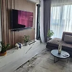 Stylish Loft - Skyline View In Onix Apartament