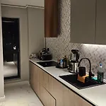 Apartament Stylish Loft - Skyline View In Onix Bucureşti