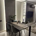 Stylish Loft - Skyline View In Onix Apartment Bucharest