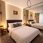 Stylish Loft - Skyline View In Onix Apartament Bucureşti