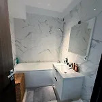Stylish Loft - Skyline View In Onix Apartment *