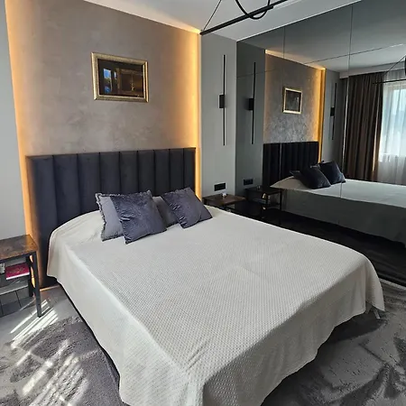 Stylish Loft In Onix Apartment Bucharest