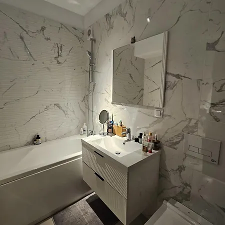 Stylish Loft - Skyline View In Onix アパート *